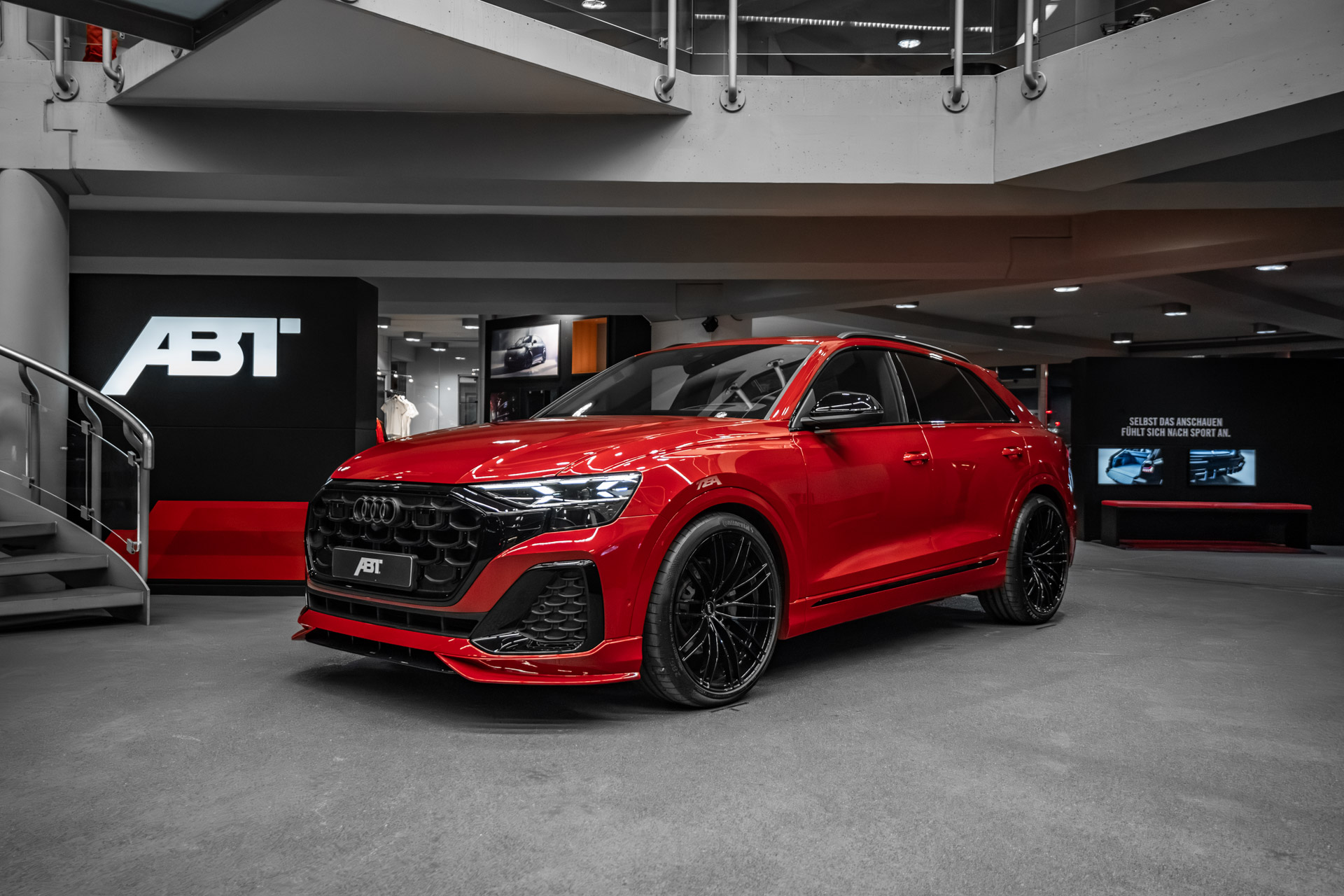 ABT Audi Q8 - Chillirot Metallic - 330 PS