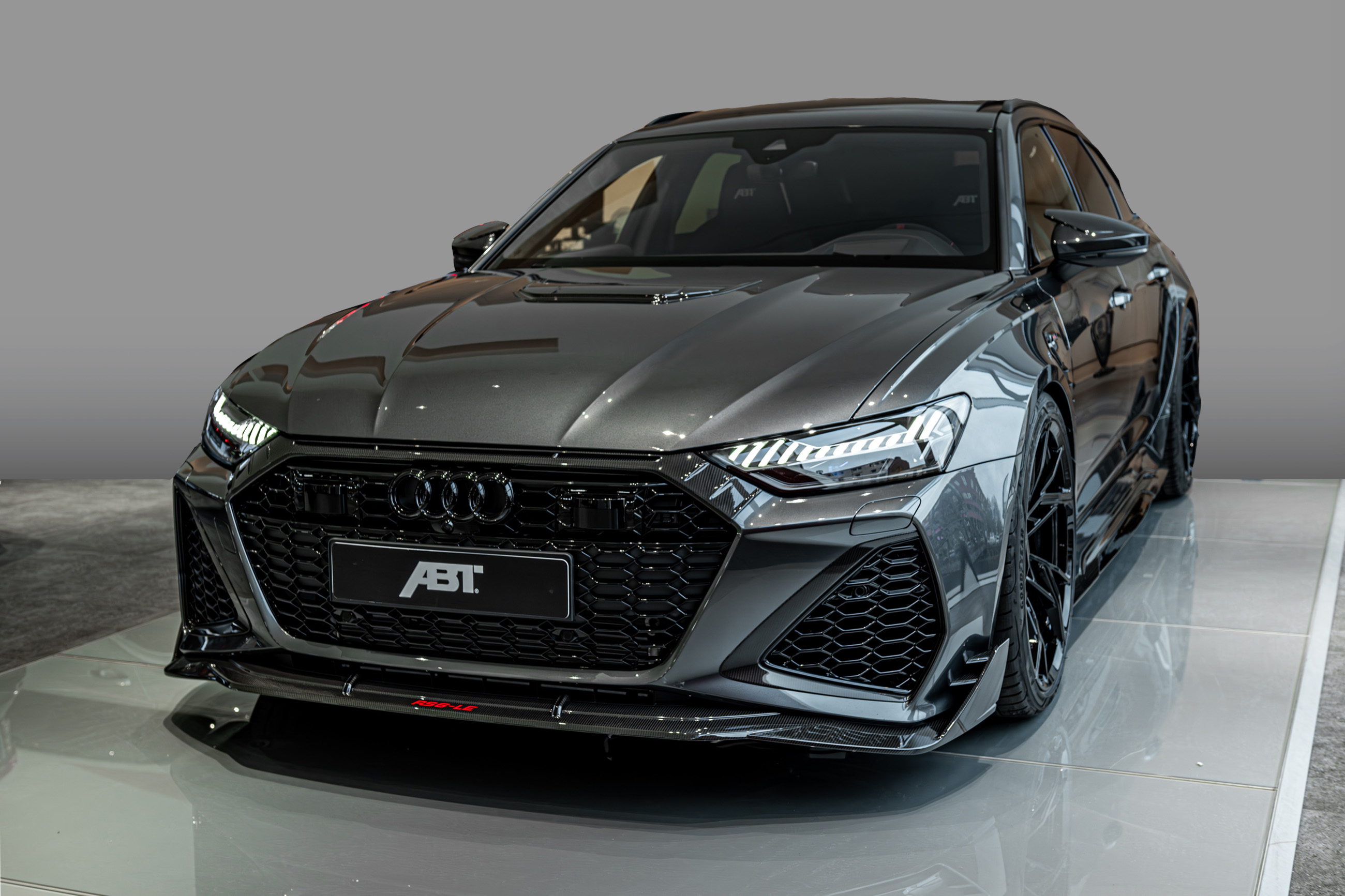 ABT RS6 Legacy Edition - Daytonagrau Perleffekt