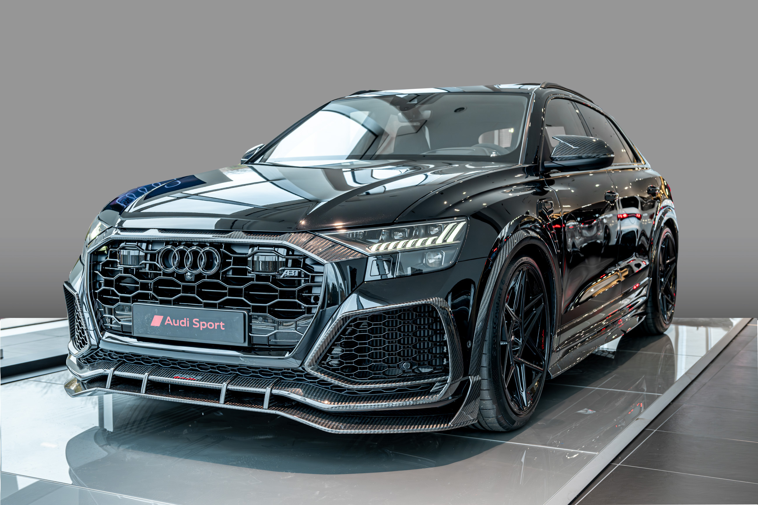 ABT RSQ8 Signature Edition - Mythosschwarz Metallic